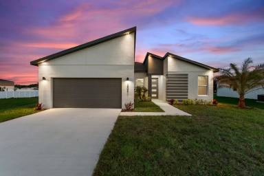 Main picture of 2007 Pecos Dr