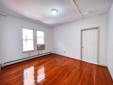 Main picture of 277 Buckingham St
