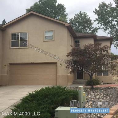 Main picture of 2386 Ridge Circle Dr