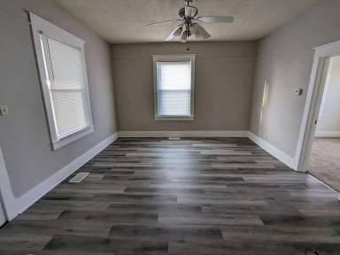Main picture of 619 E Wheeler St