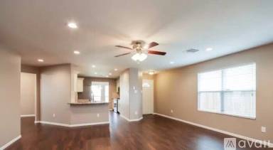 Main picture of 16732 Foursquare Dr