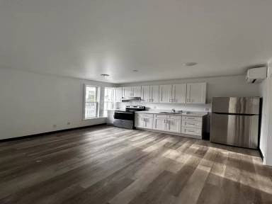 Main picture of 415 Olo St