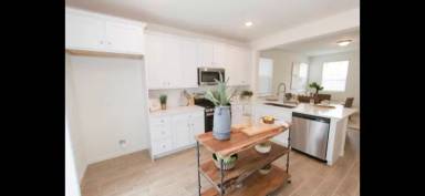 Main picture of 2284 N Columbus Dr