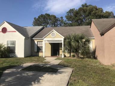 Main picture of 202 Meadow Blvd