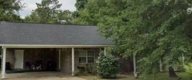 Main picture of 105 Wood Ln