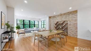 Main picture of 2051 W Berwyn Ave