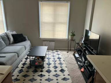 Main picture of 2002 Greene St Apartments