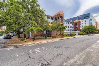 Main picture of Centennial