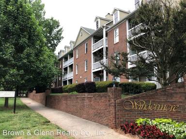 Main picture of 301 Queens Rd