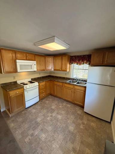 Main picture of 2659 W Side Rd