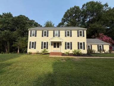 Main picture of 428 Ingleside Dr