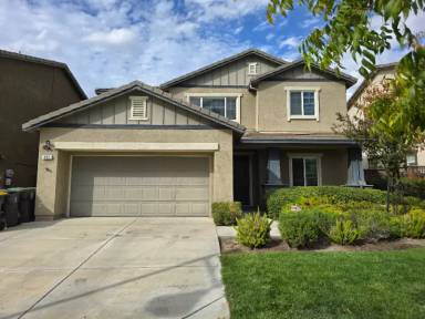 Main picture of 983 Berkshire Ct