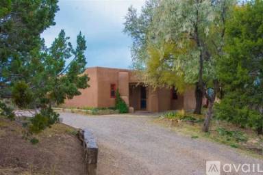 Main picture of 19 Espira Ct