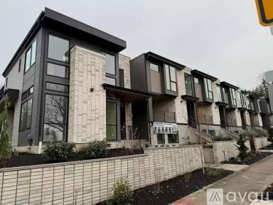 Main picture of 1720 Market St