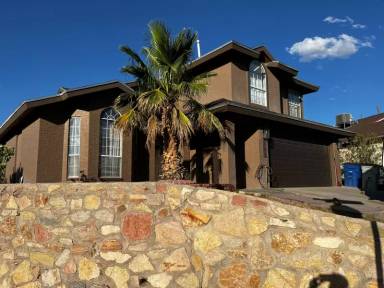 Main picture of 1301 Blueberry Ct