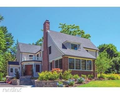 Main picture of 190 Lee St