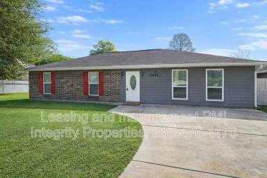 Main picture of 7441 Quorum Dr