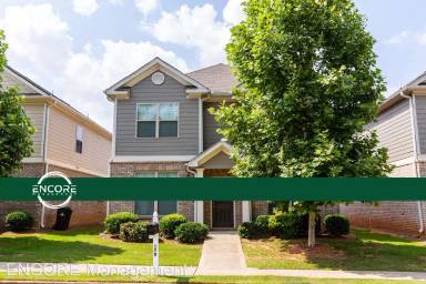 Main picture of Iris Lake Village