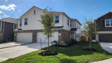 Main picture of 7027 Cedar Breeze Ct