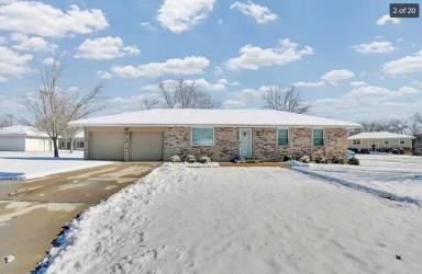 Main picture of 3609 SW Harbor Cir