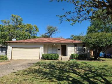 Main picture of 608 Worcester Way