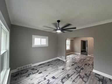 Main picture of 11223 Nelson Ave