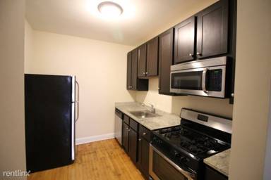 Main picture of 6203 N Claremont Ave