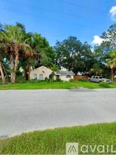 Main picture of 627 State Ave