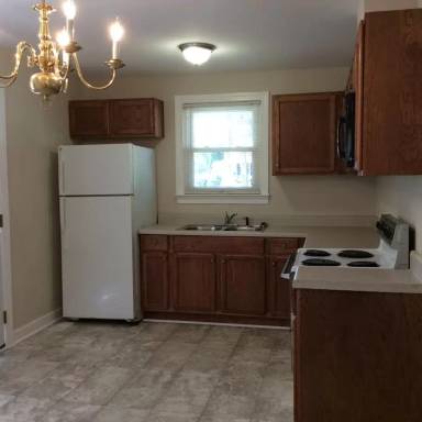 Main picture of 808 Peyton St