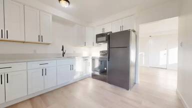 Main picture of 1835 Pine Avenue - 4