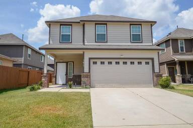 Main picture of 5815 Adelaide River Dr