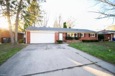 Main picture of 5511 W Rowland Rd