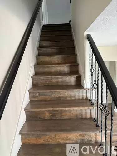 Main picture of 1014 W 4th St