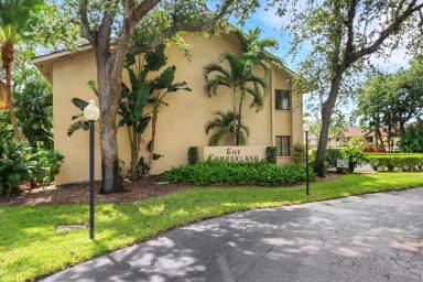 Main picture of 7115 Lakeridge Ct