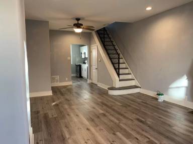 Main picture of 1730 S Taylor St