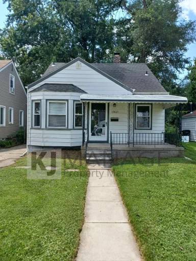 Main picture of 15821 Centralia