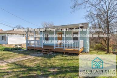 Main picture of 4311 N Spruce Ave