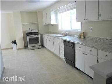 Main picture of 270 Harvard St