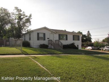 Main picture of 1616 1st St