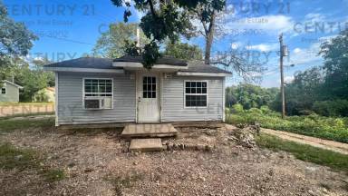 Main picture of 22780 Halberd Dr