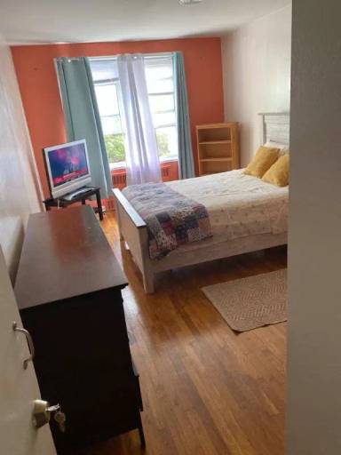 Main picture of 1160 Ocean Ave