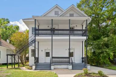 Main picture of 8 S Reed Ave