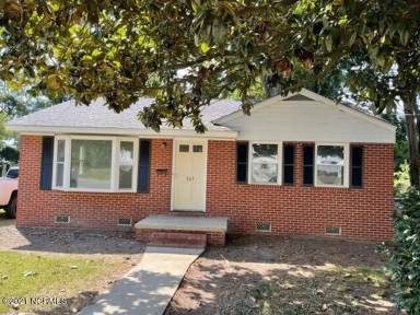 Main picture of 303 E Capitola Ave