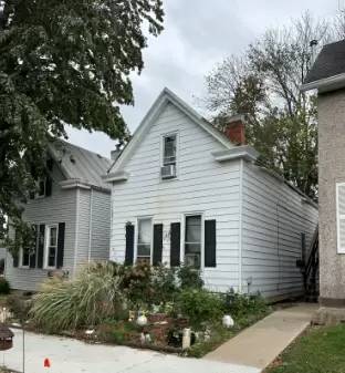 Main picture of 836 Adams St