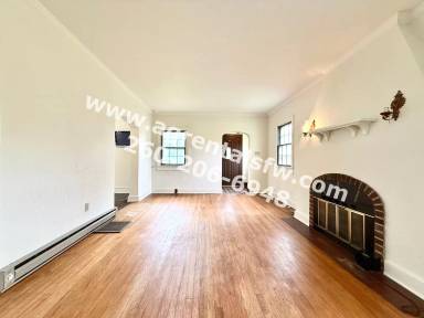 Main picture of 4708 Palatine Dr