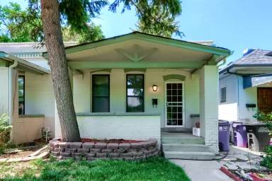 Main picture of 1019 Cook St