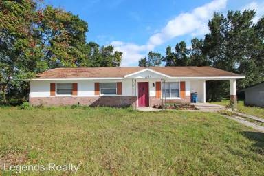 Main picture of 1225 S Spring Garden Ave