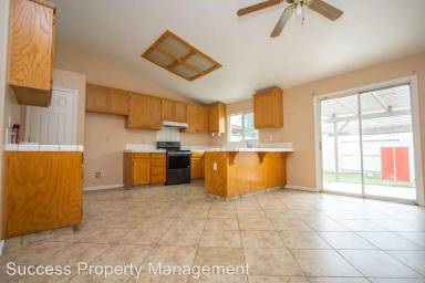 Main picture of 854 Azores Ln