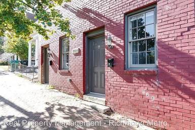 Main picture of 2105 E Broad St