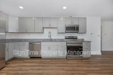 Main picture of 9326 White Rock Ave